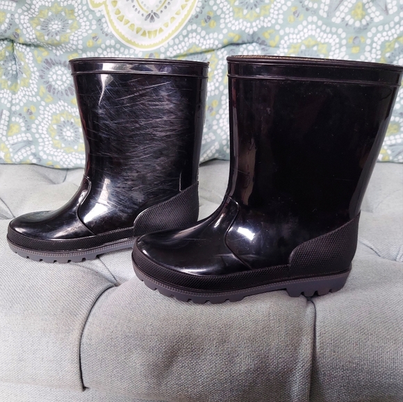 Black Rain Boots - Picture 2 of 6